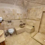 Castle Cave 3* Γκόρεμε