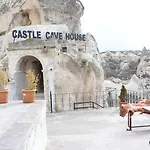 Castle Cave Ξενοδοχείο 3*