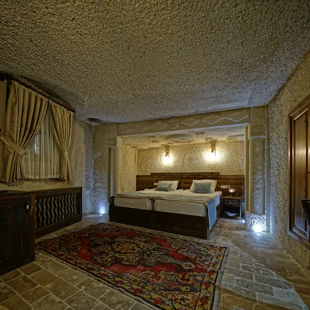 Szálloda Castle Cave 3*