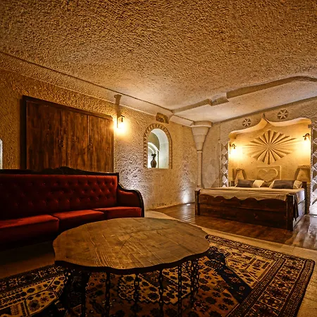Castle Cave Szálloda Göreme