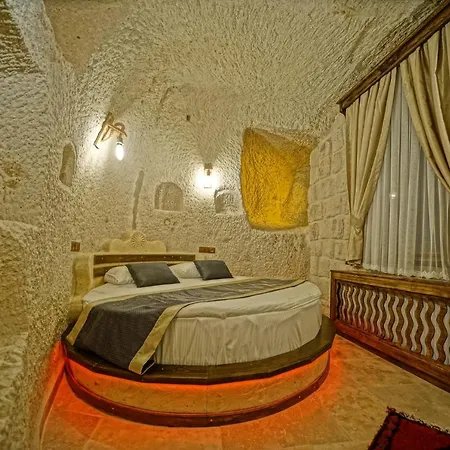 Hotel Castle Cave 2*