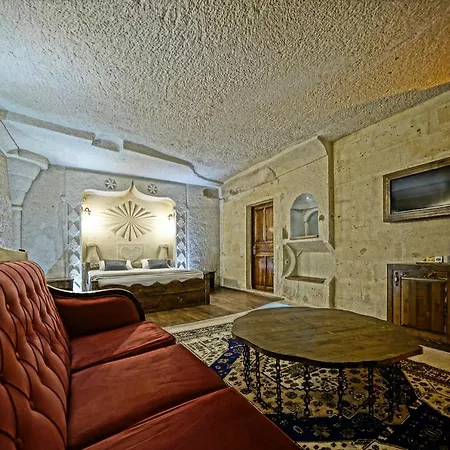 Hotel Castle Cave 2*