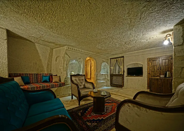 Castle Cave 3* Гореме